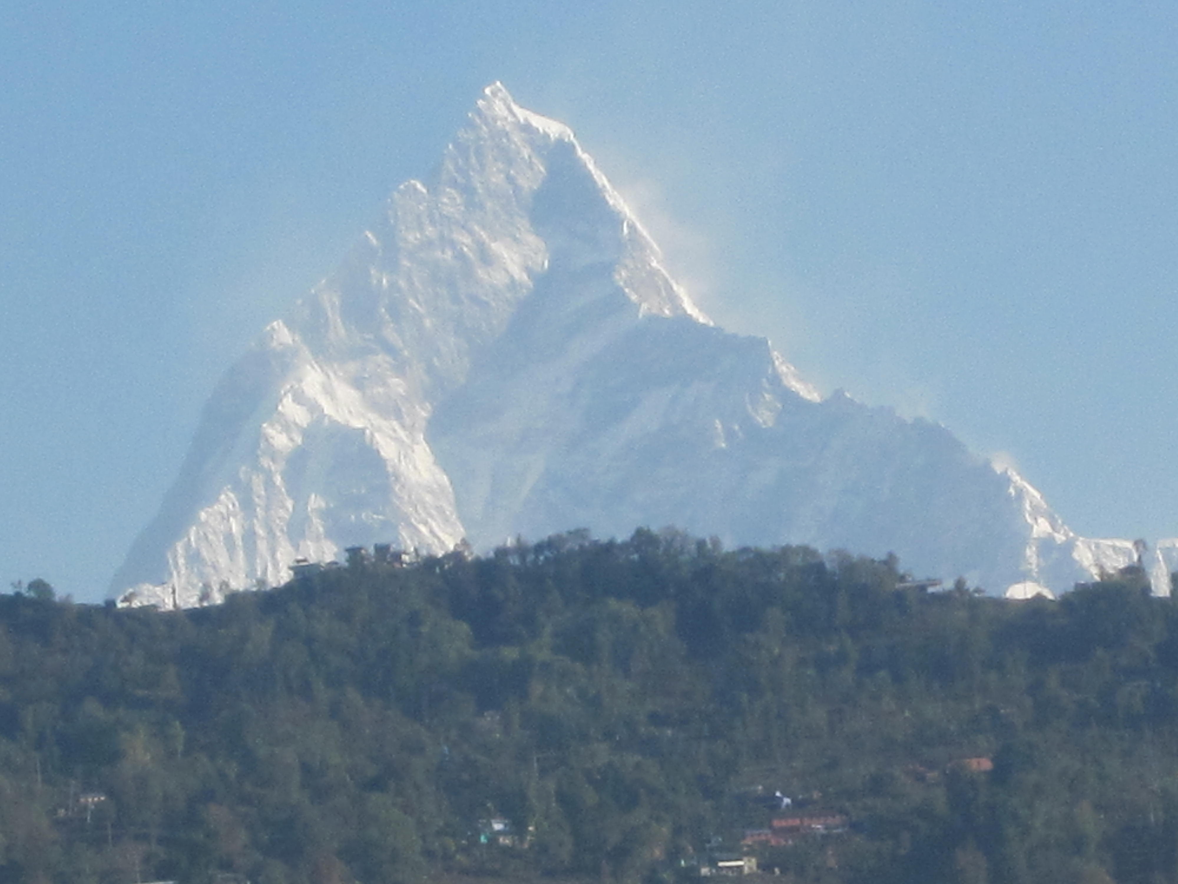 Machhapuchhre Model Trek